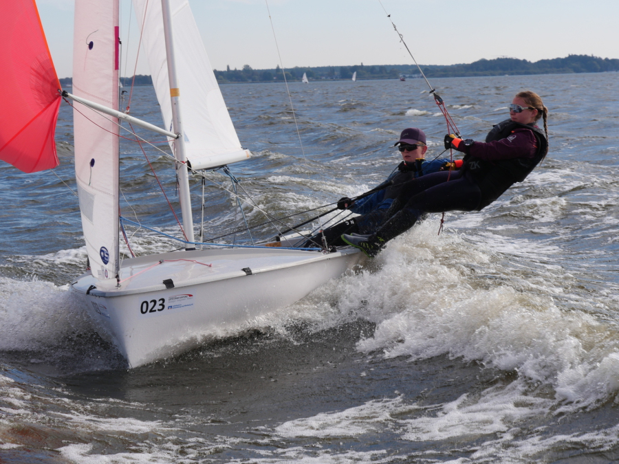 Internationale Deutsche Meisterschaft 420er in Steinhude
